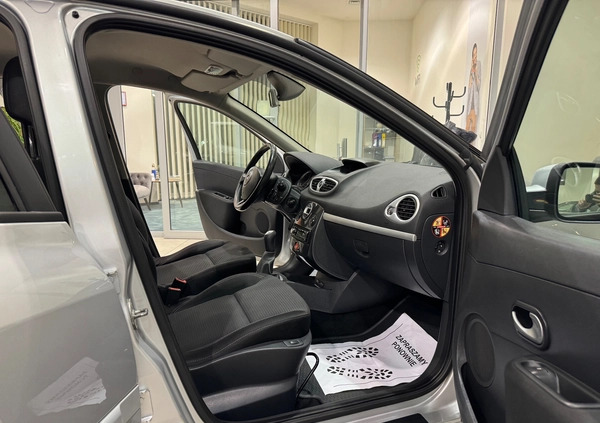 Renault Clio cena 19900 przebieg: 259000, rok produkcji 2012 z Dynów małe 631